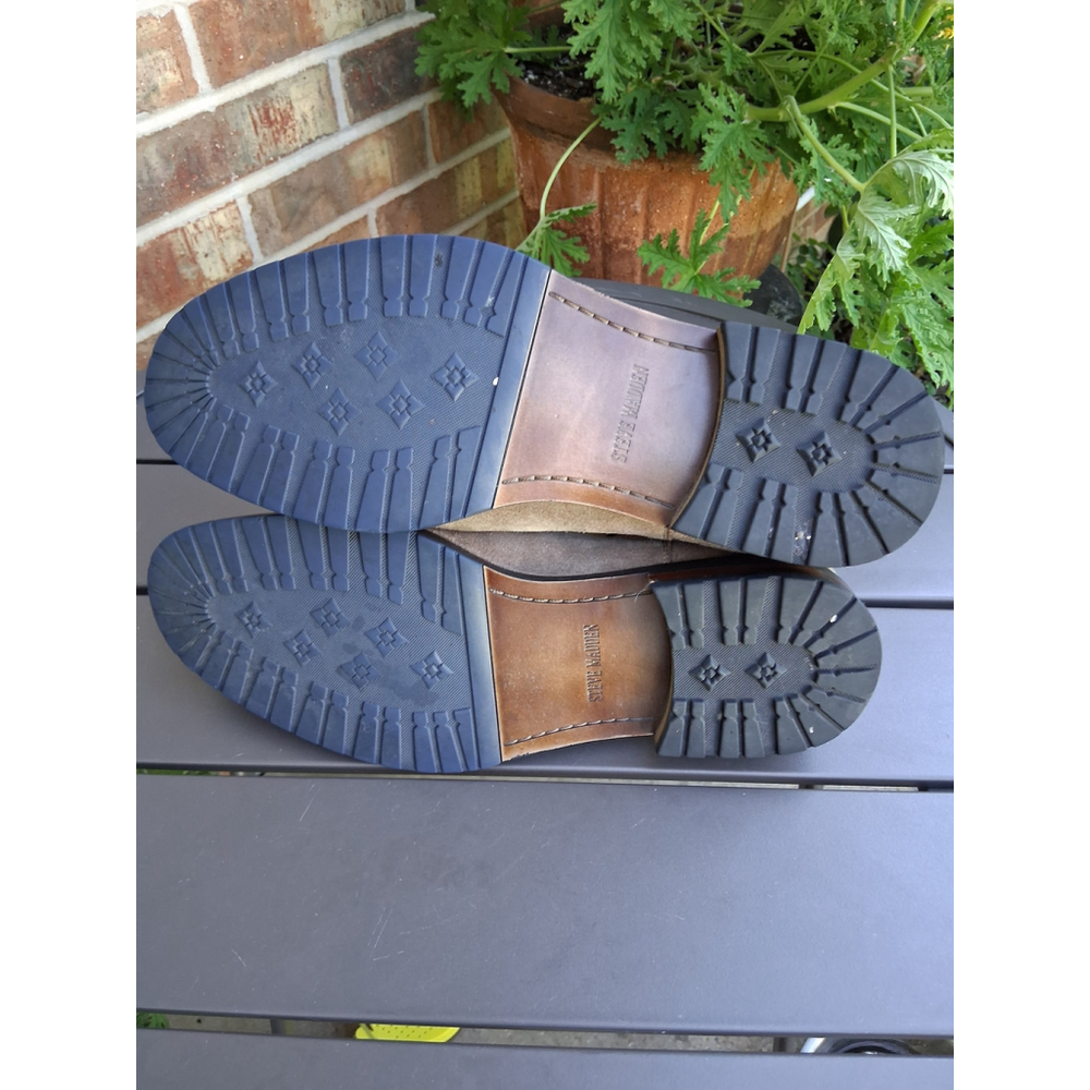 Men's Steve Madden Gray Suede Chelsea Boots Sz. 10 - Picture 7 of 10